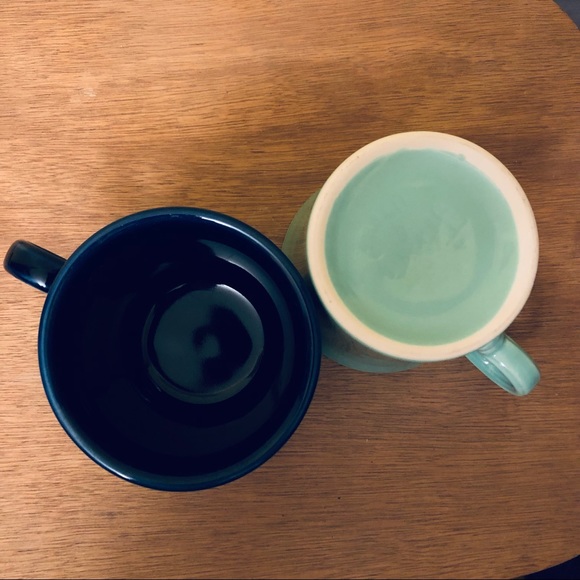 2 vintage Fiestaware mugs - Picture 3 of 4